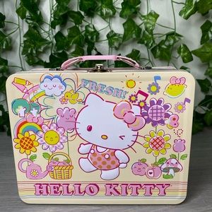 Hello Kitty Fresh Spring Day Tin Lunchbox